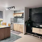 Sparrow Apartmens 2 - Vrabcia Ulica 9, *