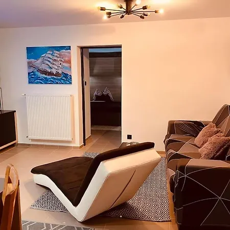 Sparrow Apartmens 2 - Vrabcia Ulica 9, Apartamento Košice