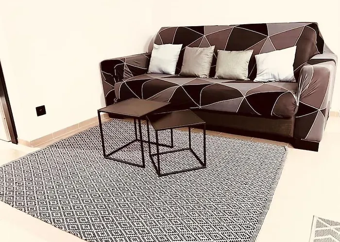 Sparrow Apartmens 2 - Vrabcia Ulica 9, Apartamento Košice