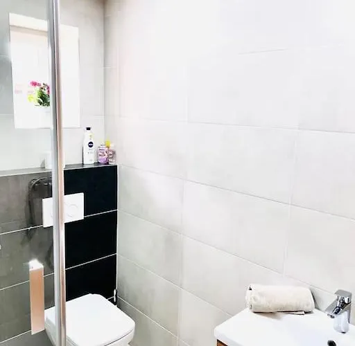 Sparrow Apartmens 2 - Vrabcia Ulica 9, * Košice