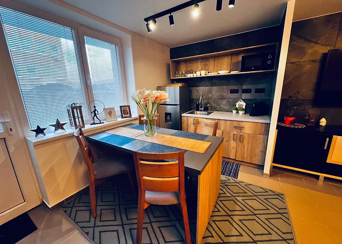 Sparrow Apartmens 2 - Vrabcia Ulica 9,